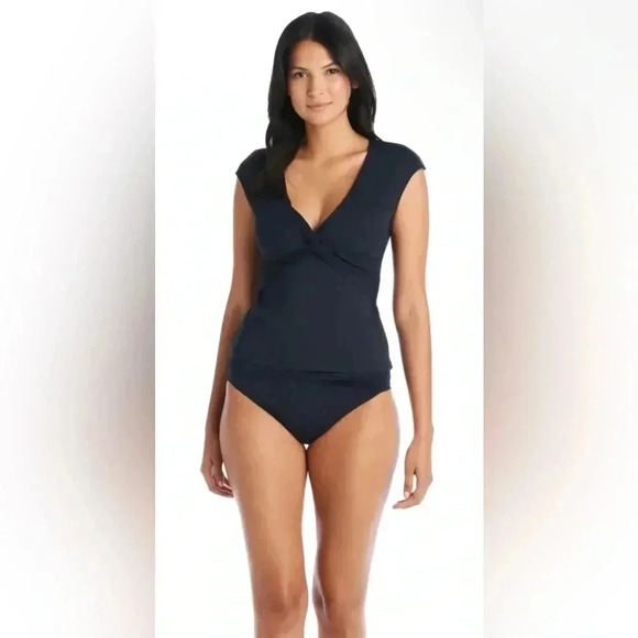 Bleu Rod Beattie Let's Get Twisted Cap Sleeve
Tankini Top - Picture 2 of 10